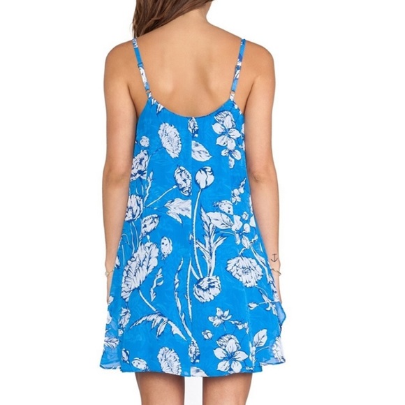 Alice + Olivia Rhi Tiered Hem Tank Dress in Ladybug Garden Blue and White Size L - Picture 2 of 13